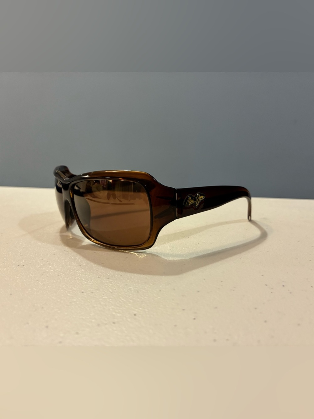 Maui Jim unisex Brown Tortoise Polarized Sunglasses